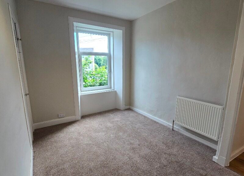 Flat Broomlands Street in Paisley