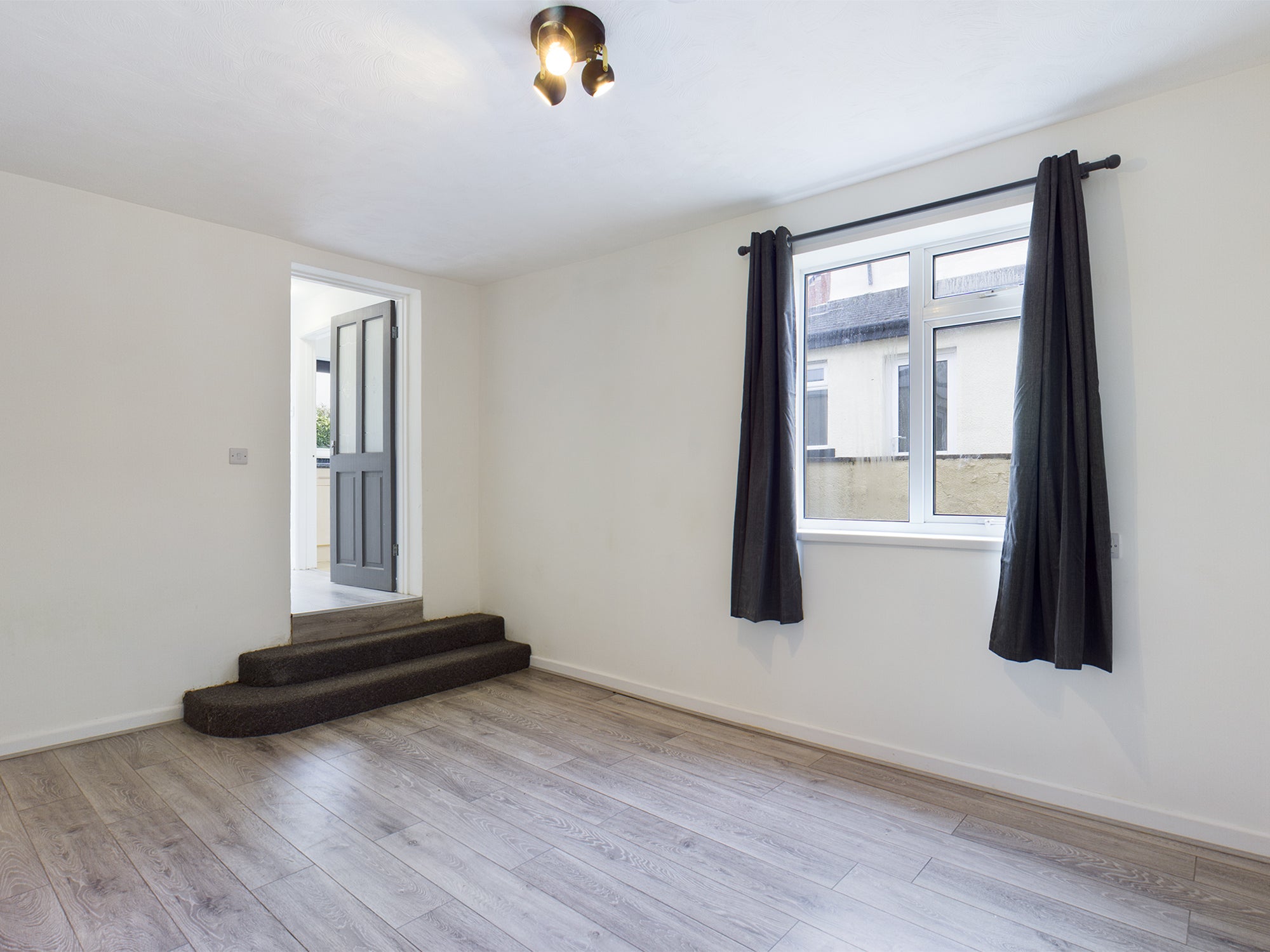 Flat Upton Hill in Torquay