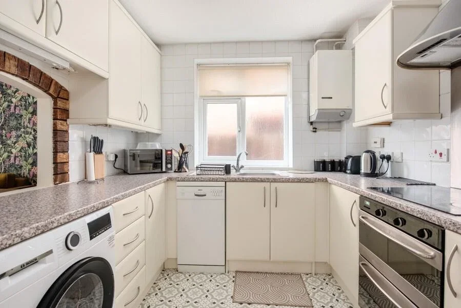 Flat Park Road in Surrey Heath