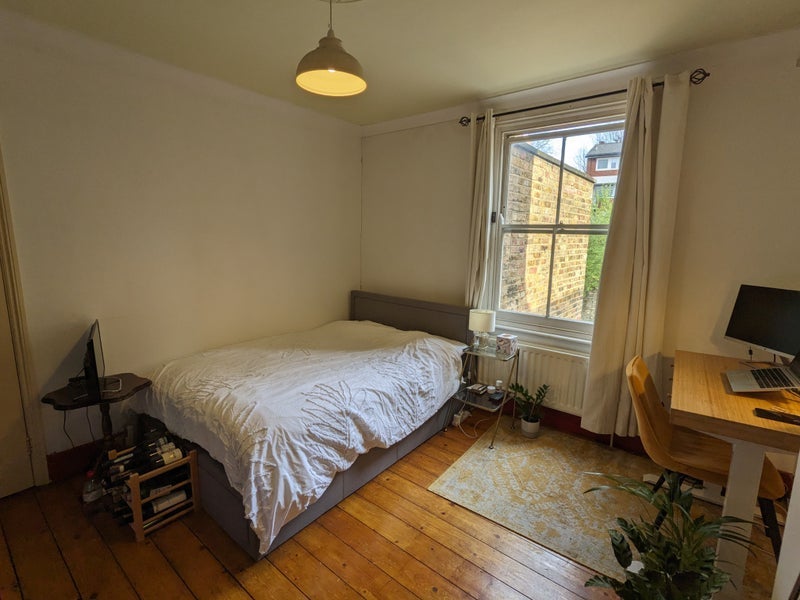 Room Riversdale Road in Greater London
