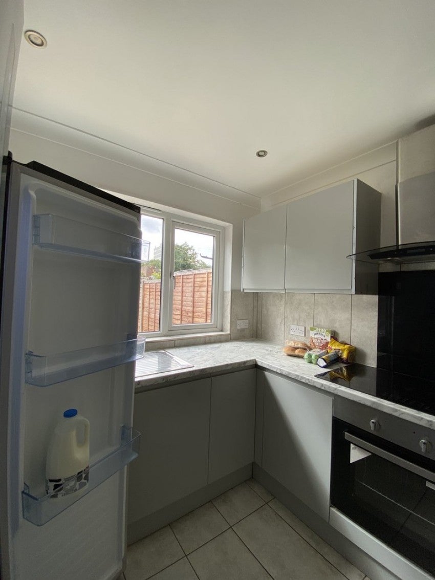 Flat Broadlands Road in Southampton