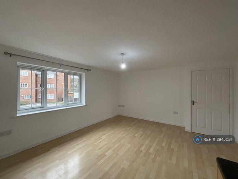Flat Bankwood Drive in Manchester