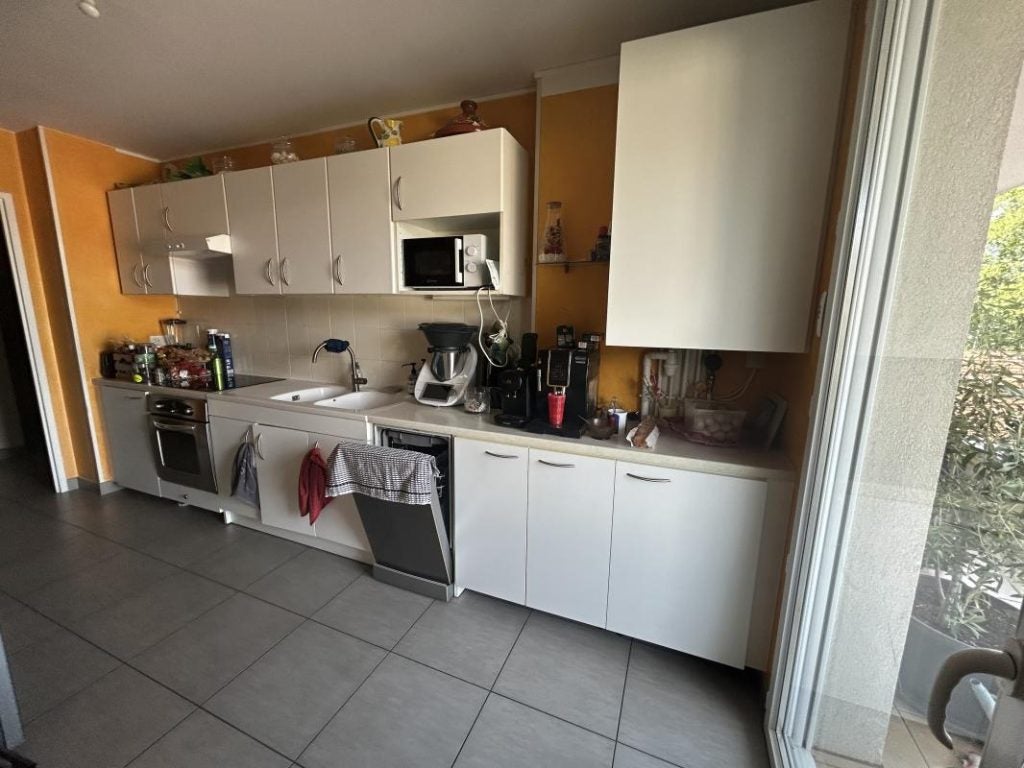 Flat Avenue Alsace Lorraine in Bourgoin-Jallieu