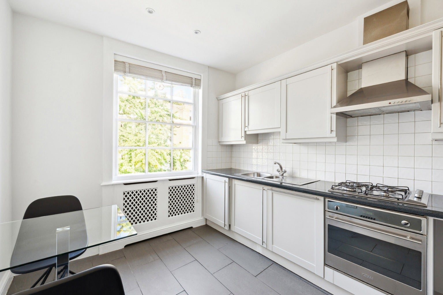 Flat Connaught Street in City of Westminster