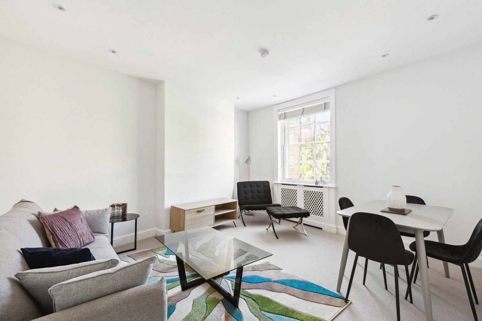 Flat Connaught Street in City of Westminster