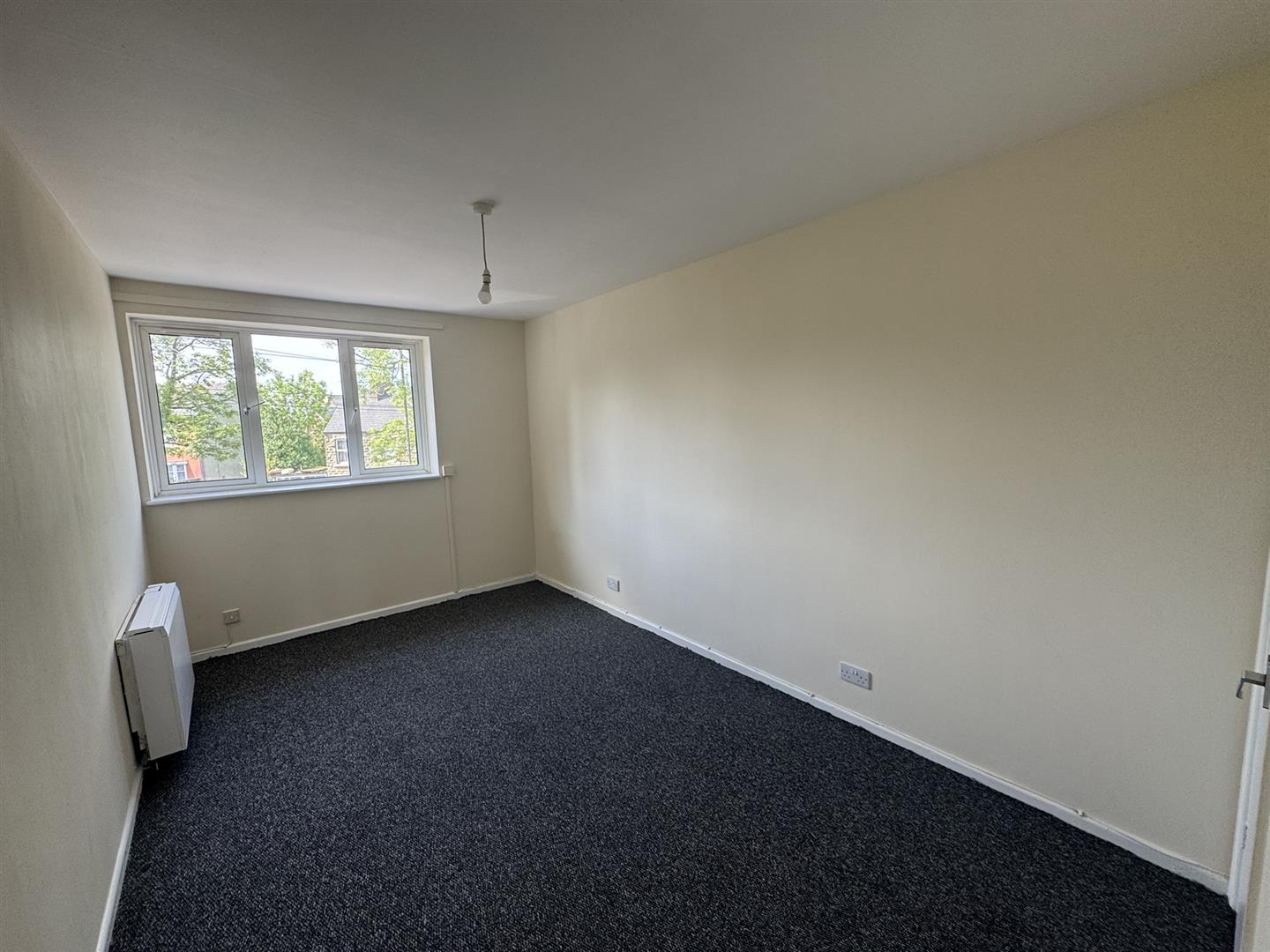 Flat Belle Vue Road in Forest of Dean