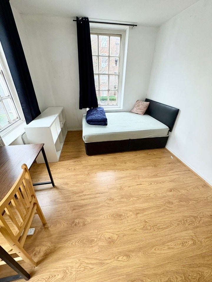 Room Penfold Street in City of Westminster