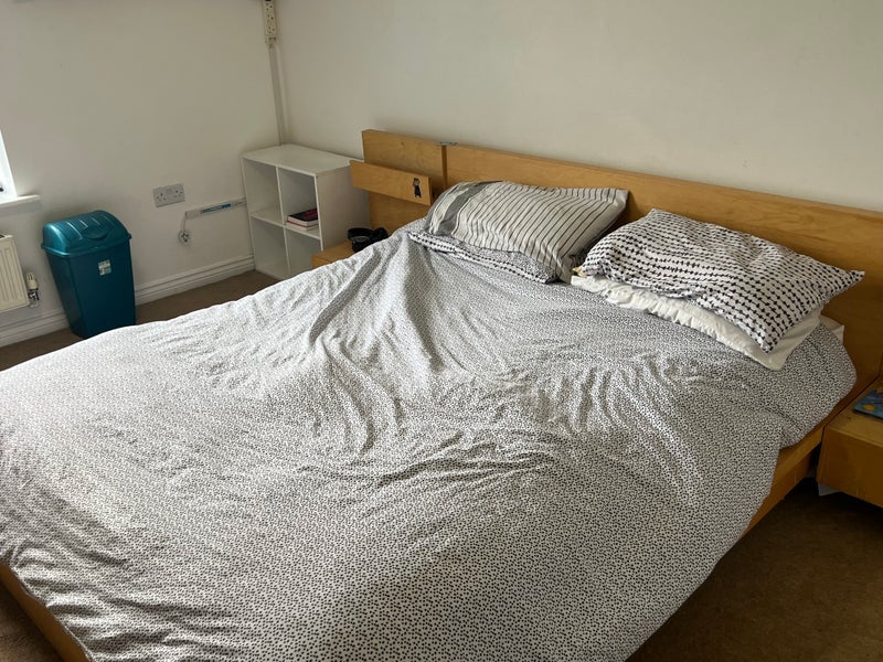 Room Sylvan Avenue in Nottingham