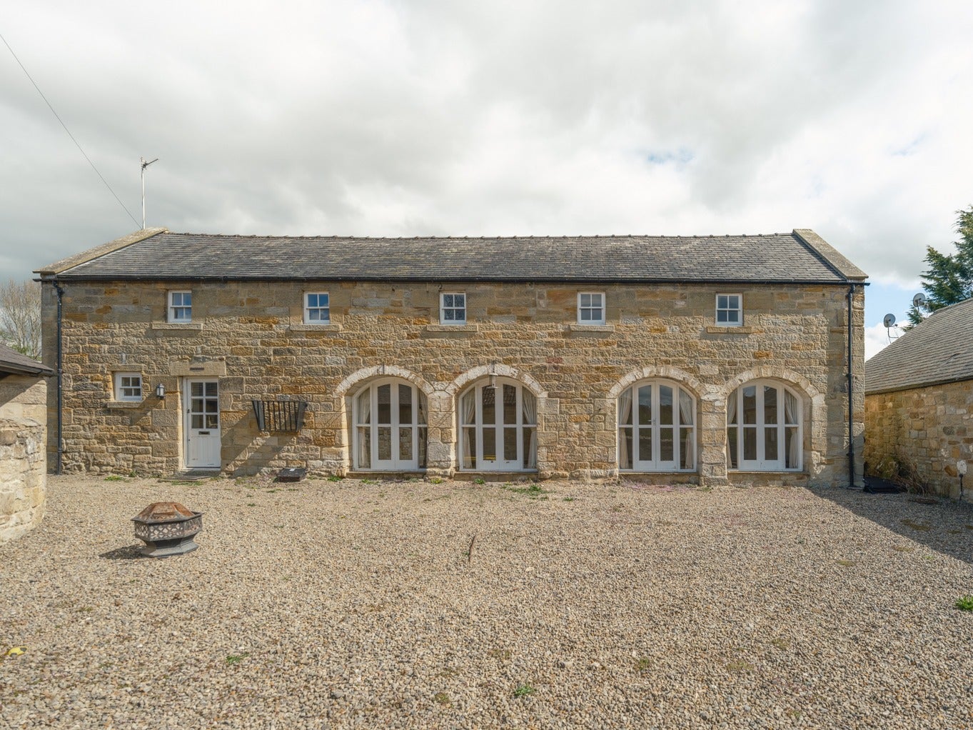 House B6343 in Mitford