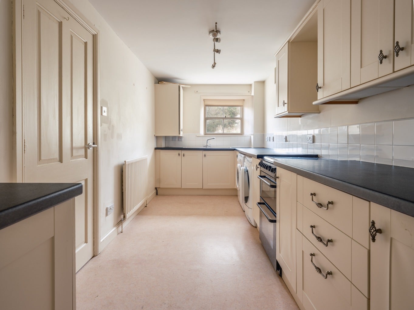House B6343 in Mitford