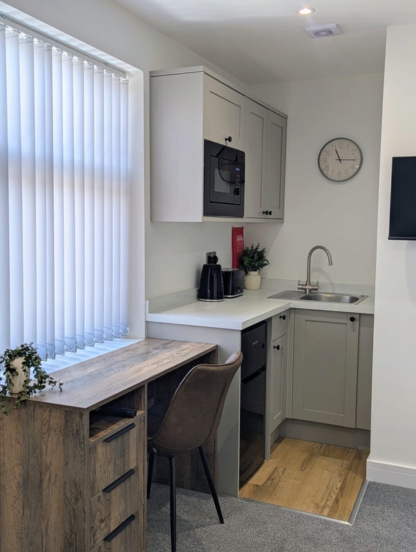 Room Wadham Street in Stoke-on-Trent