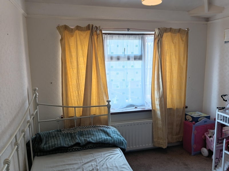 Room Tanfield Road in Dudley