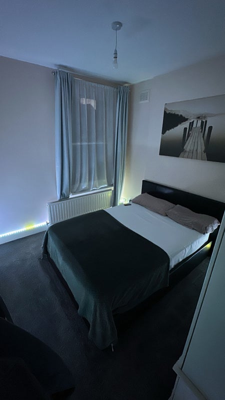 Room Milson Road in Greater London
