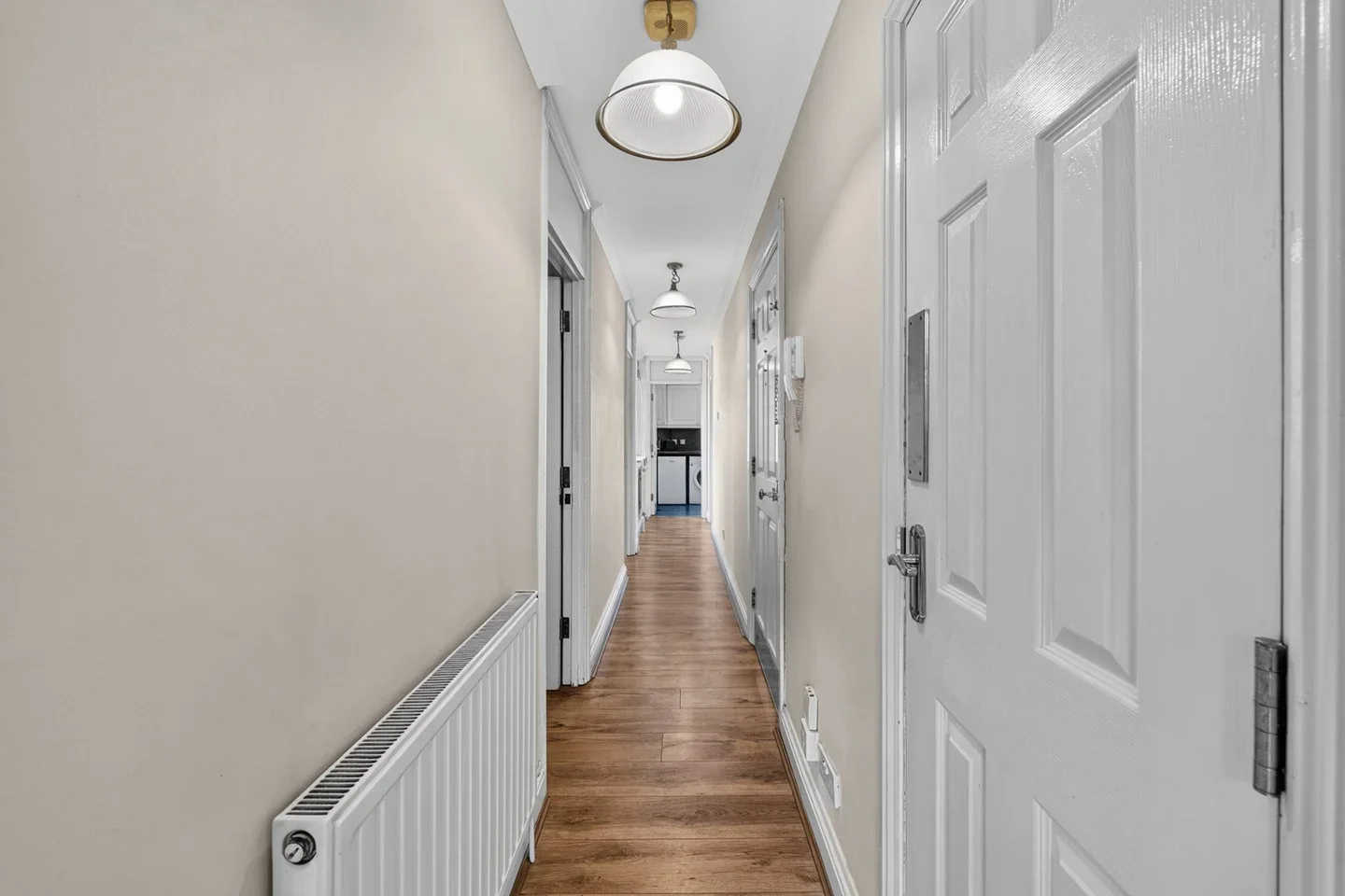 Flat Upper Street in Greater London