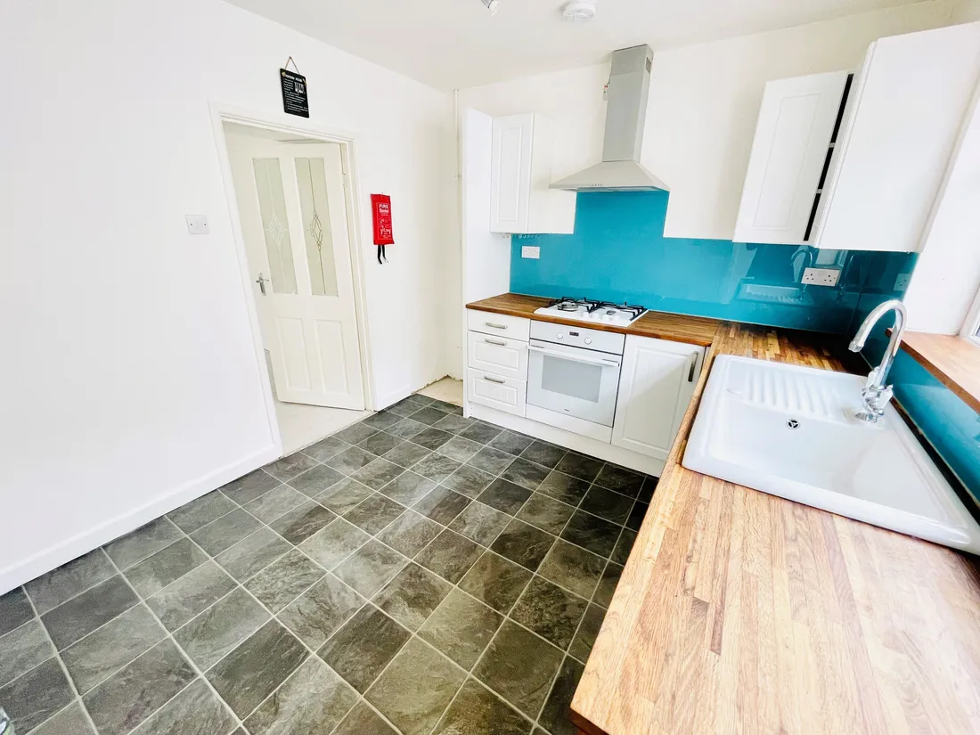 House Gilfach-Cynon in Merthyr Tydfil