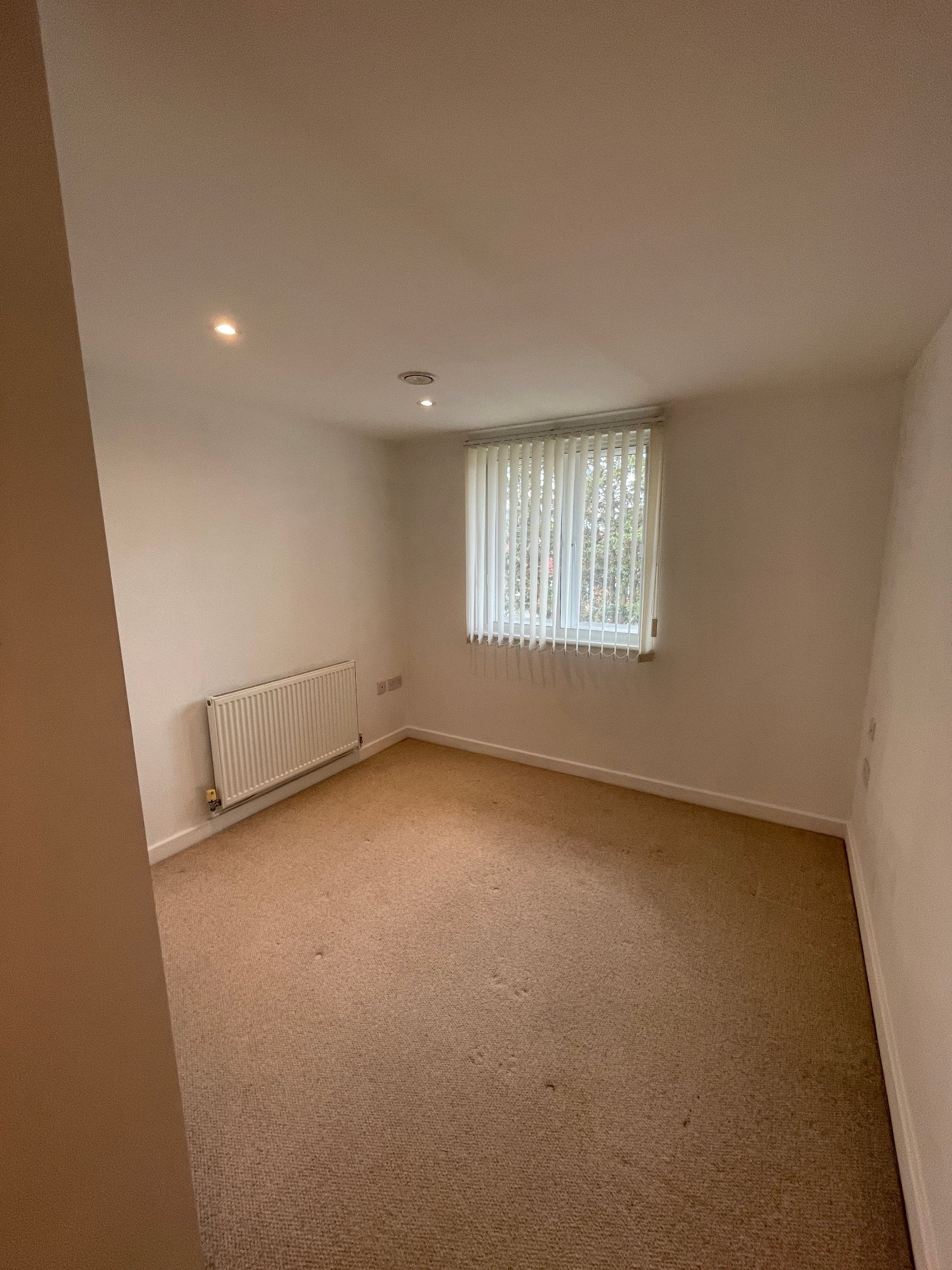 Flat Chester Road in Greater London