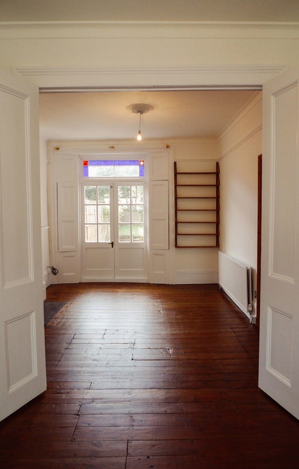 Flat Lorne Road in Greater London