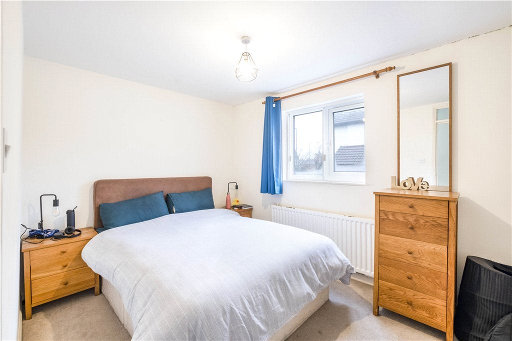 Flat Upper Richmond Road in Greater London