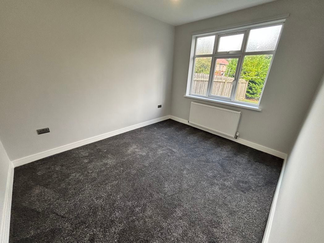 Flat Langholm Road in Newcastle upon Tyne