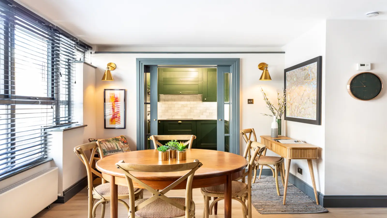 Flat Campden Street in Greater London