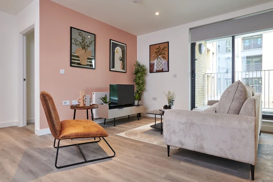Flat The Mint in Godalming
