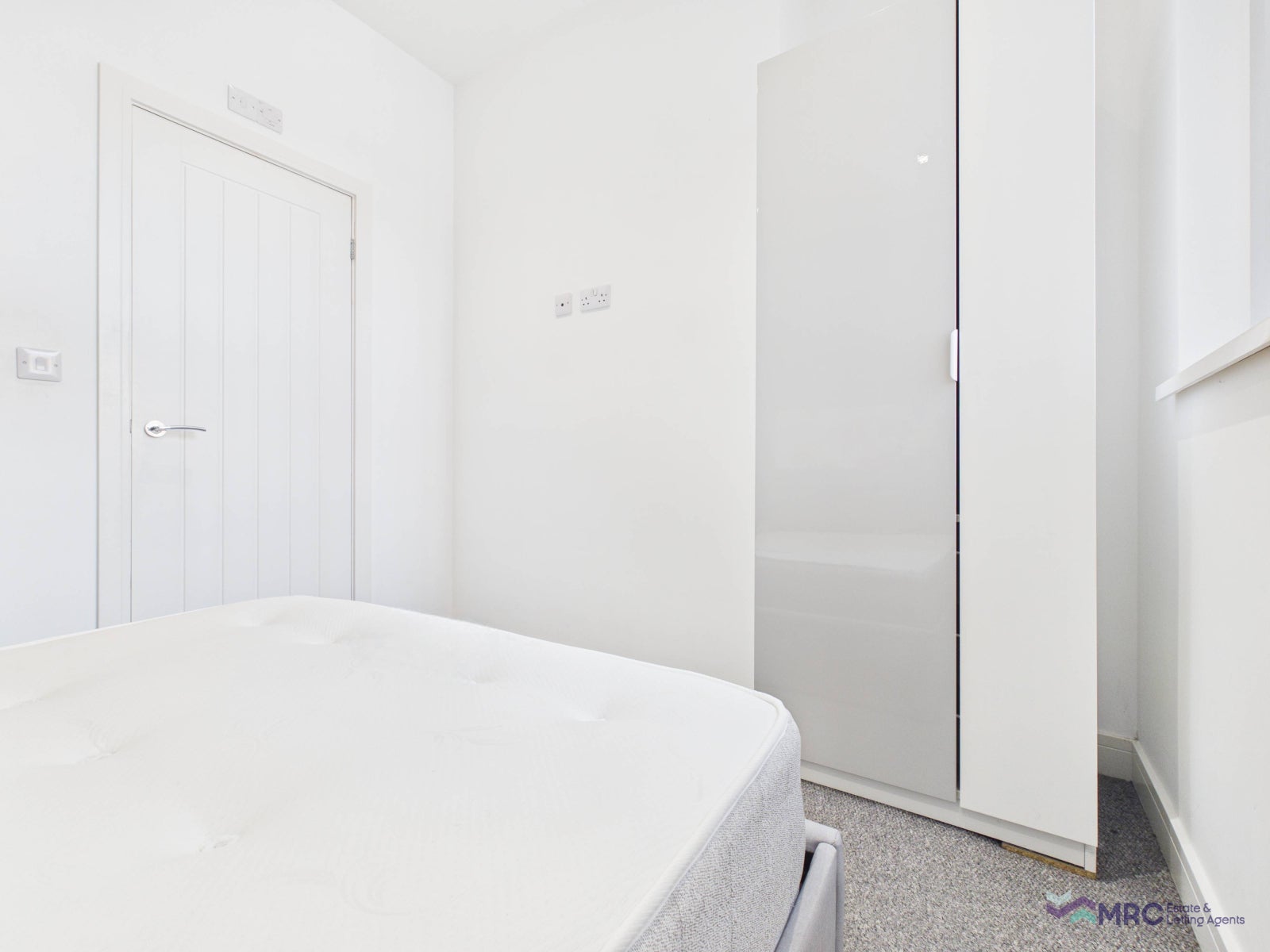 Room Park Grove in Hull