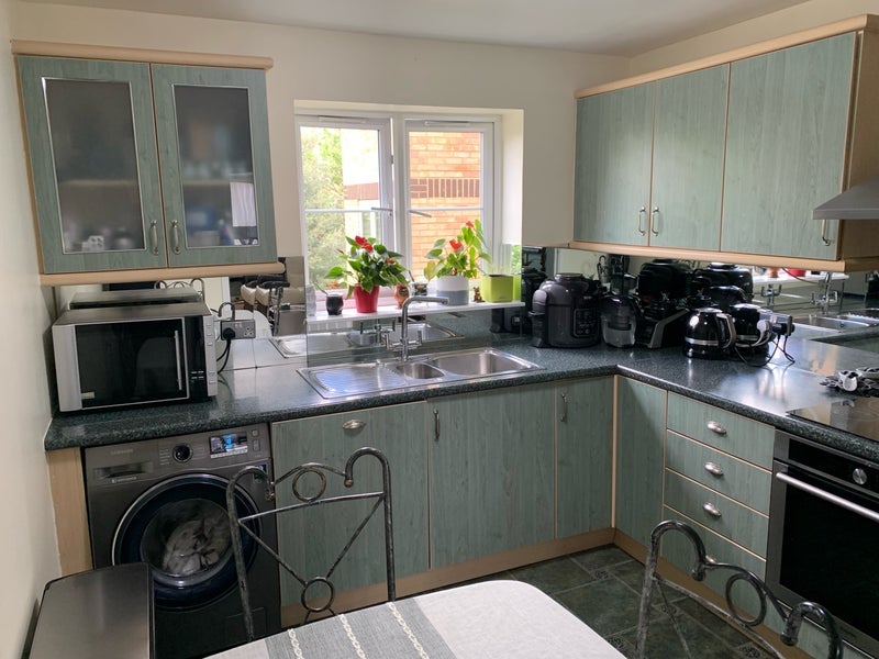 Room Stubbs Drive in Greater London