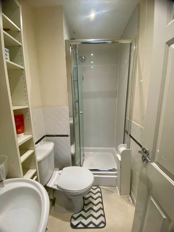 Room Thackeray in Bristol