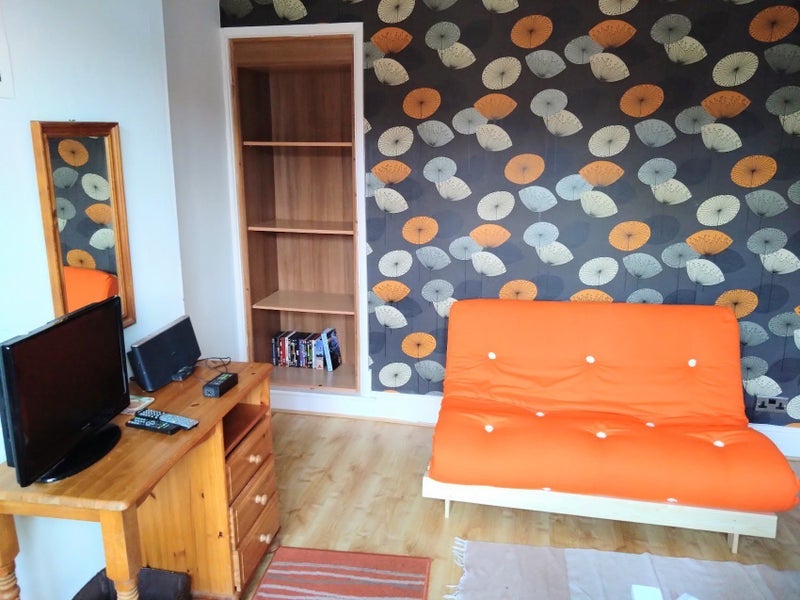 Room Lothair Road in Leicester