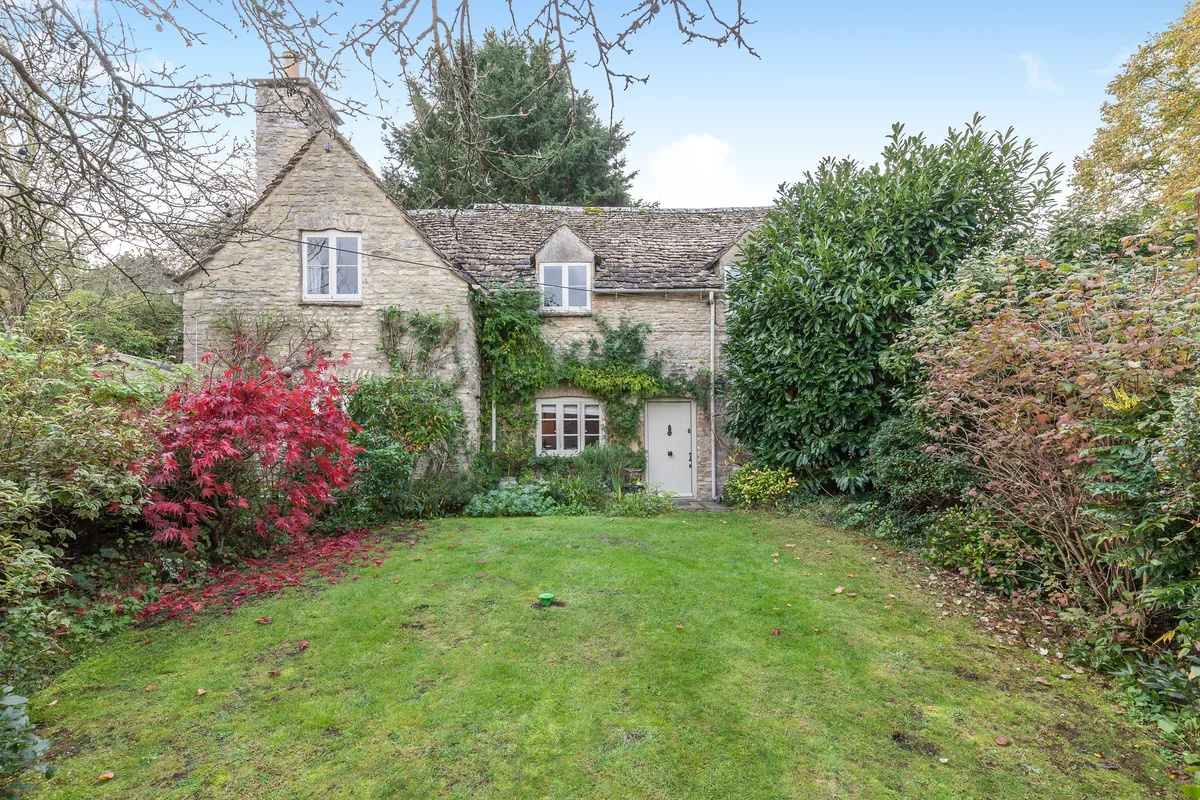 House The Hill in West Oxfordshire