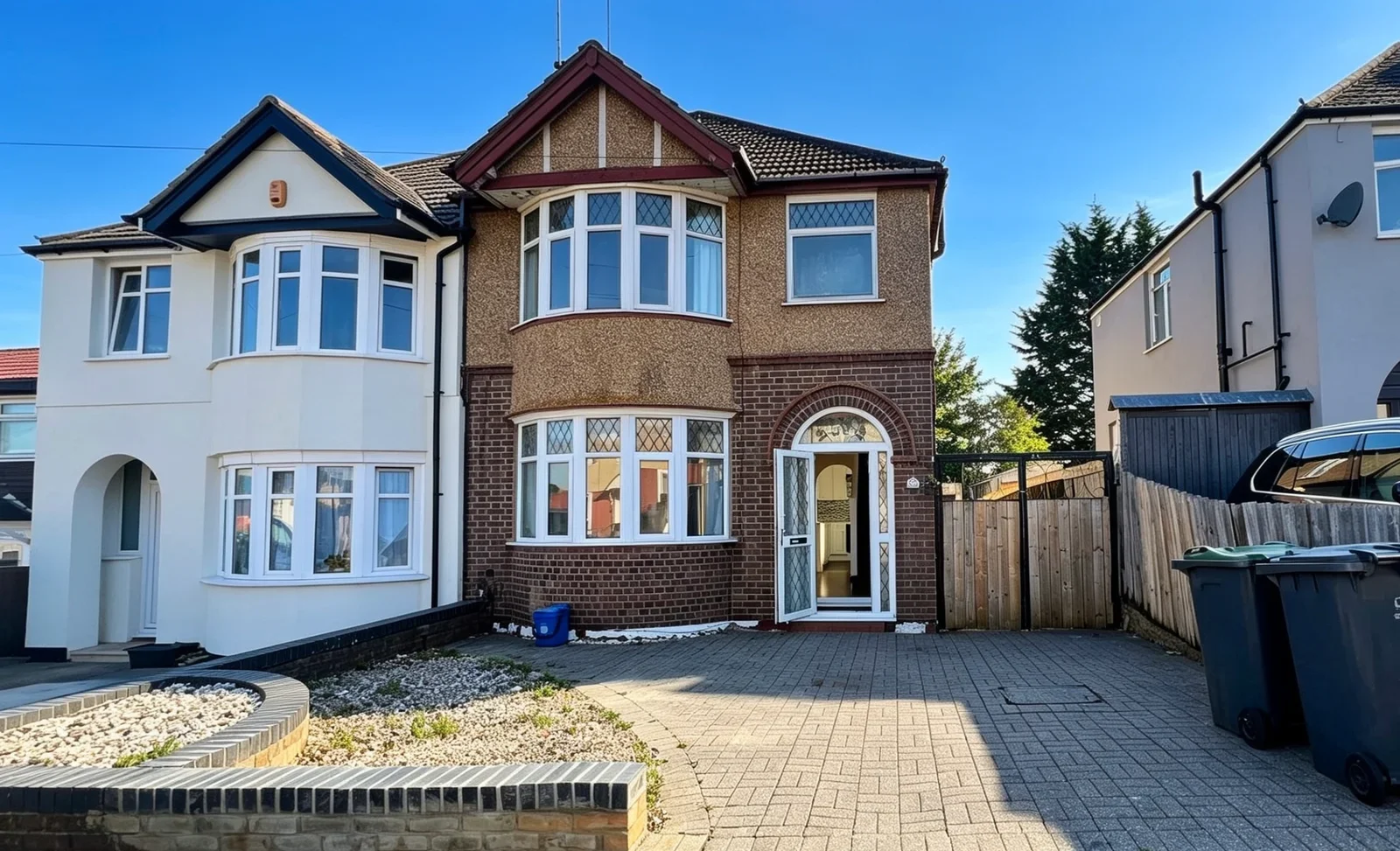 House Burnham Road in Luton