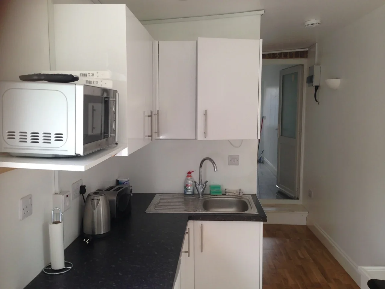 Room Oakdene Drive in Greater London
