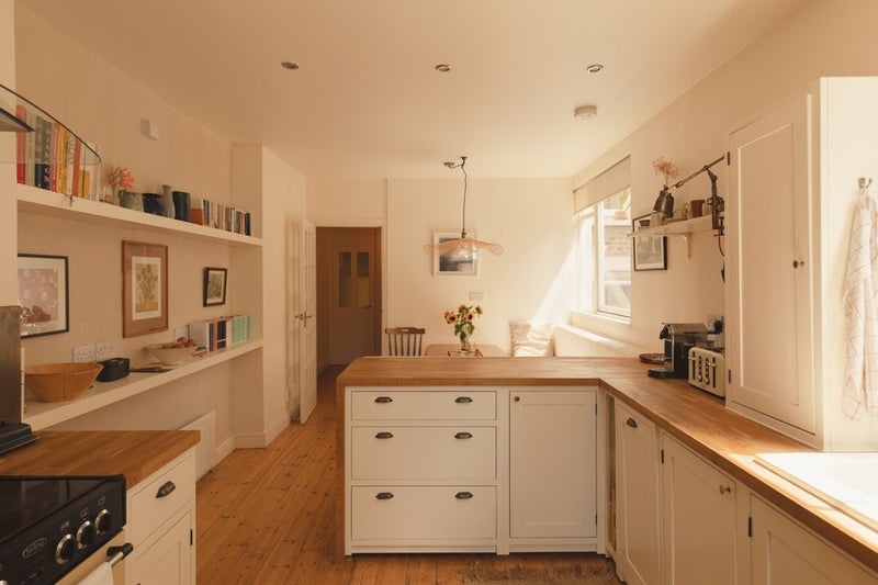 Room Arbuthnot Road in Greater London