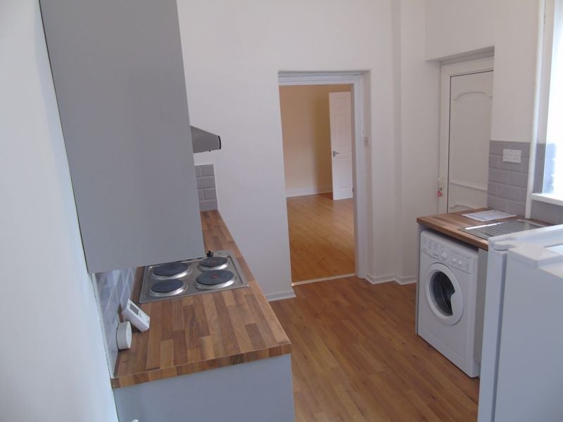Flat Balmoral Terrace in Newcastle upon Tyne