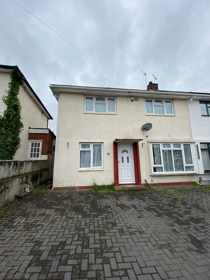 House Bush Grove in Greater London