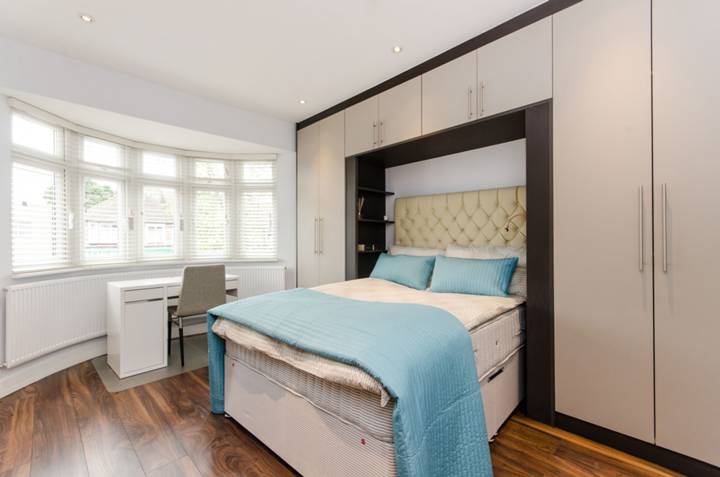 Room Streatham Vale in Greater London