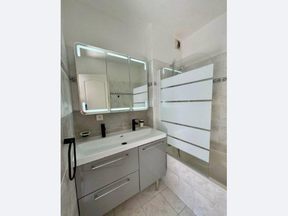 Flat Rue duffour-dubergier in Bordeaux