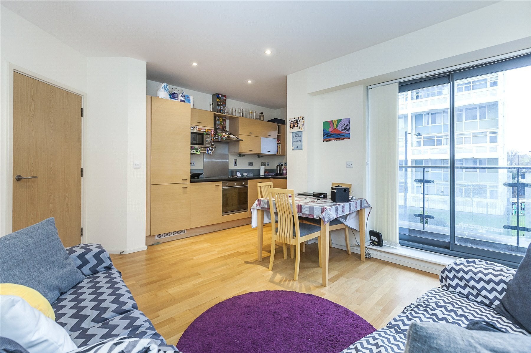 Flat Pique Mews in Greater London