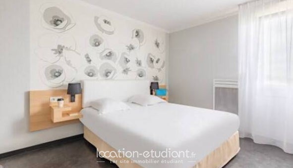 Chambre Rue Marie Marvingt à Reims
