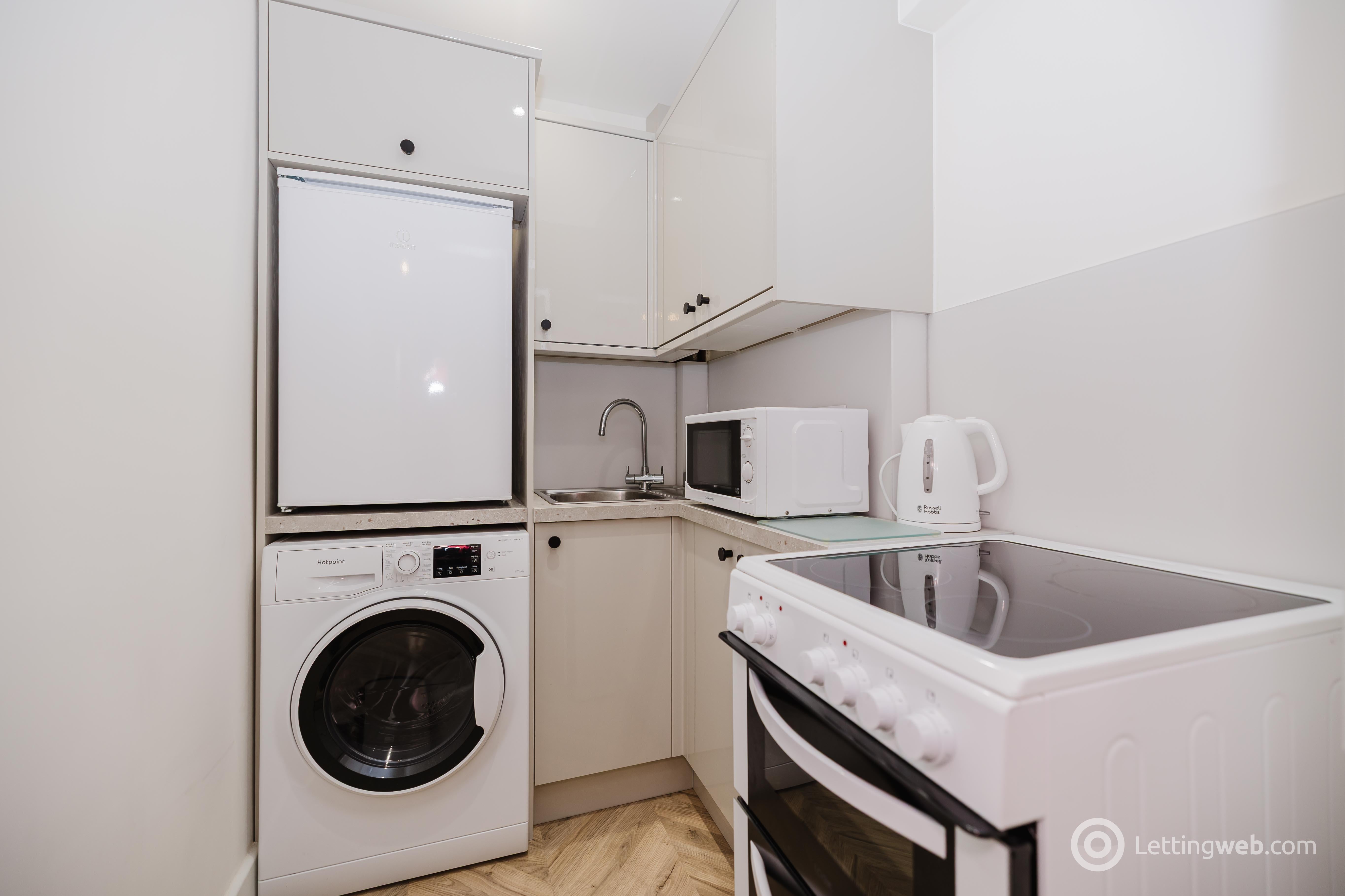 Flat Wardlaw Place in City of Edinburgh
