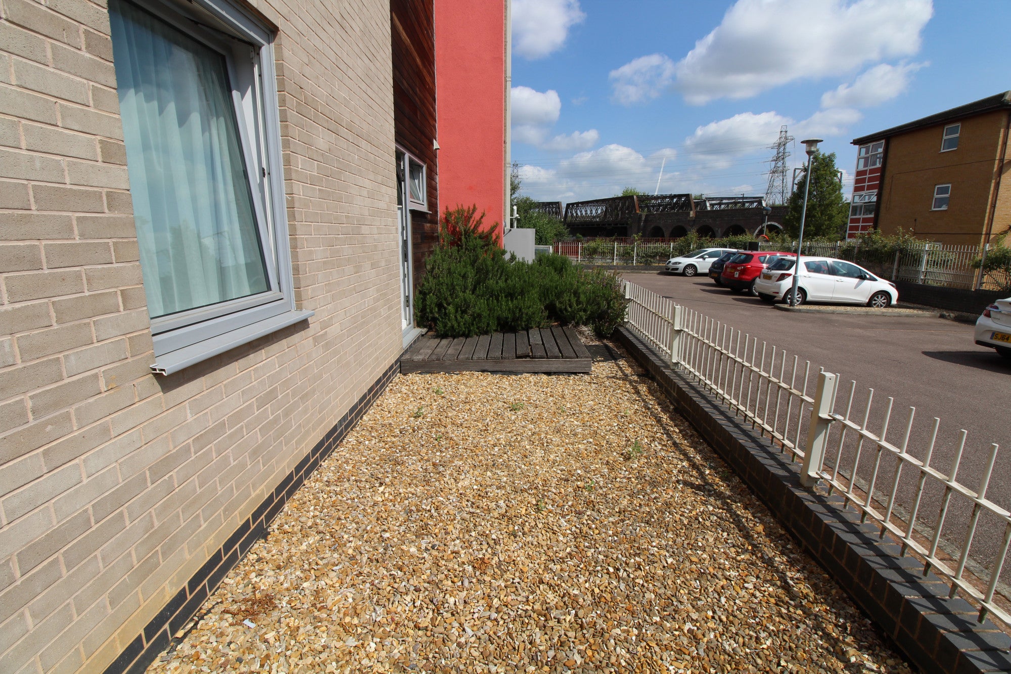 Flat Cubitt Way in Peterborough