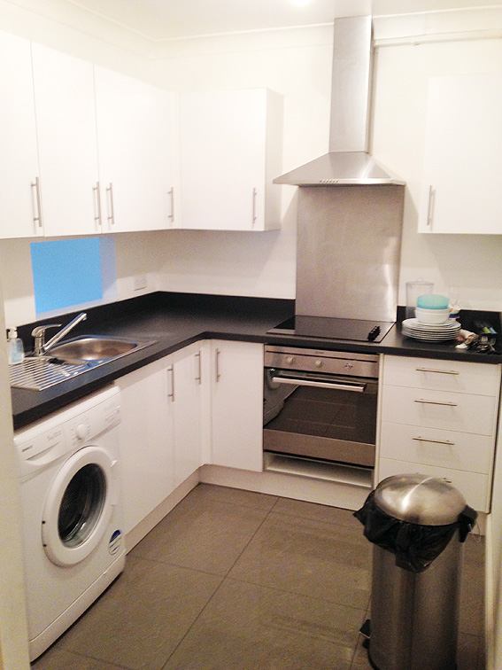 Flat Nelson Square in Greater London