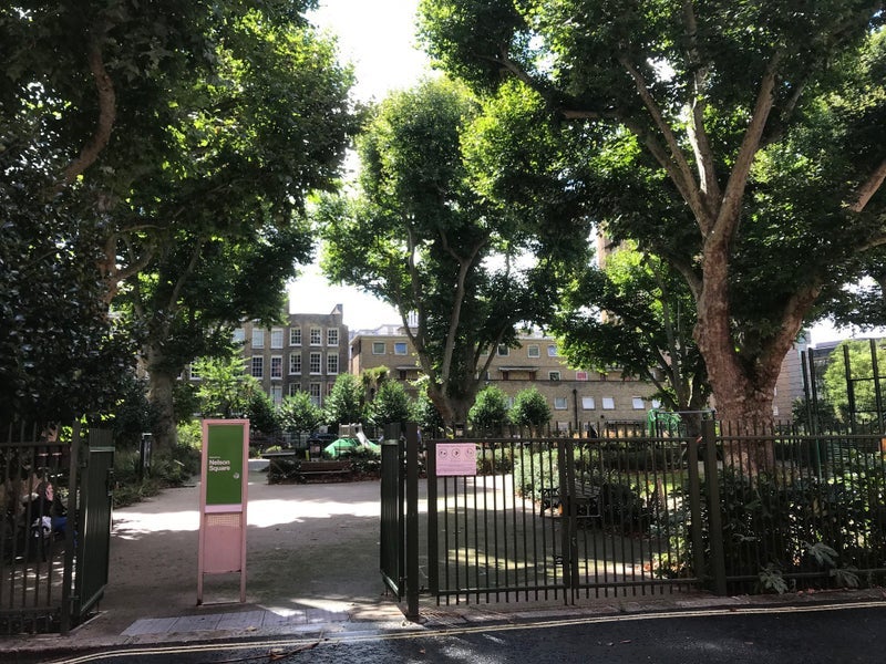 Flat Nelson Square in Greater London