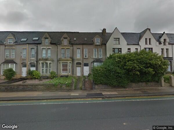 Flat Walmersley Road in Bury