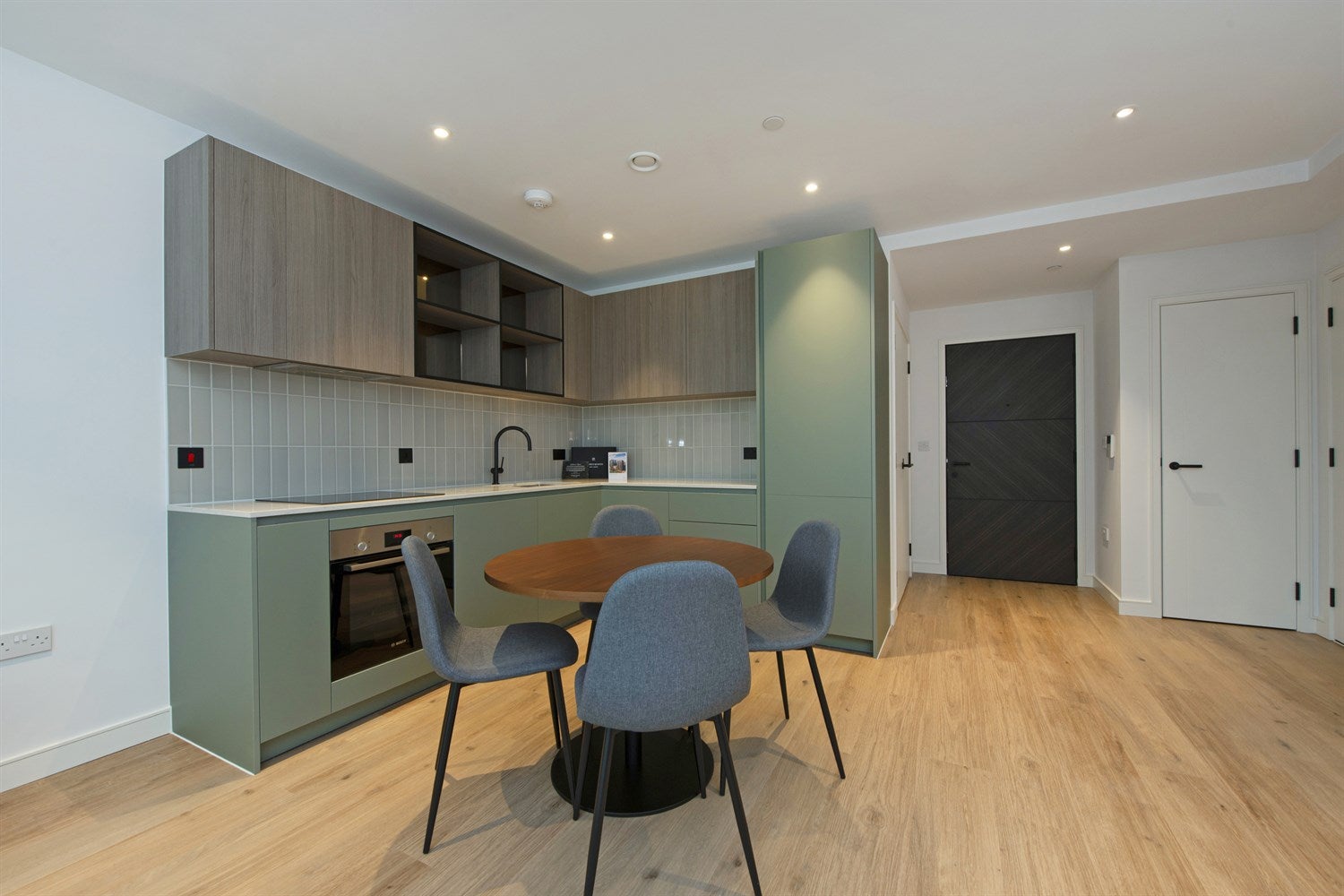 Flat The Green in London