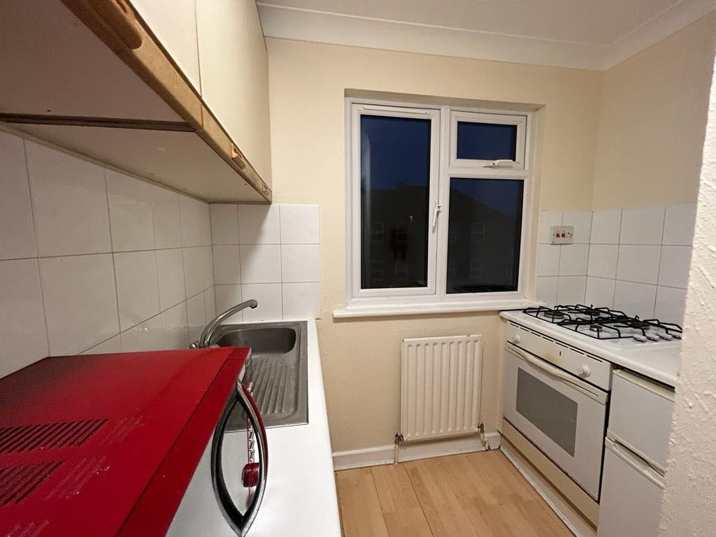 Flat Randolph Road in Gillingham