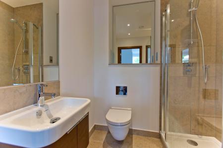 Flat Maygrove Road in Greater London