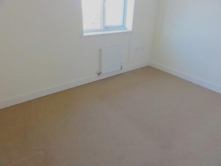 Flat Towcester Road in Far Cotton