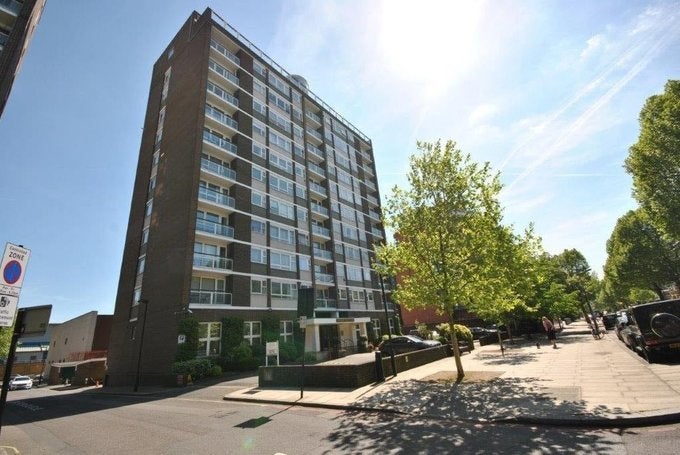 Flat St John's Wood Road in City of Westminster
