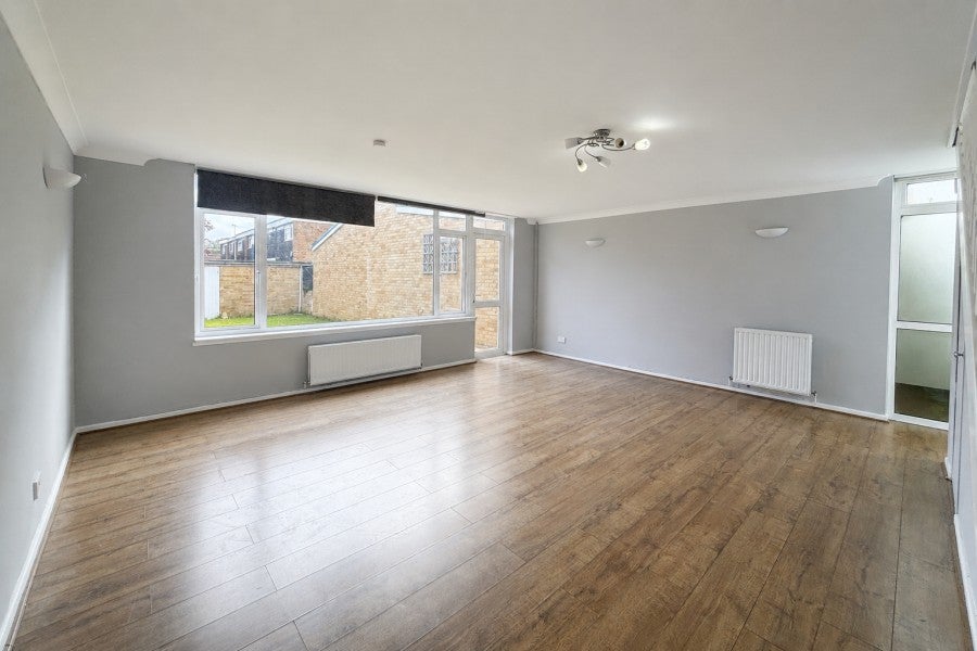 House Oak Bank in Woking